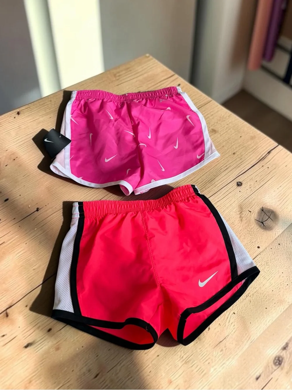 Nike Girls' Pink & Hot Pink Running Shorts Set